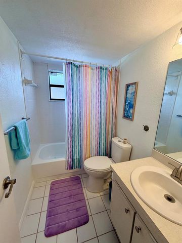 10059 Winding Lake Road 103, Sunrise, FL 33351