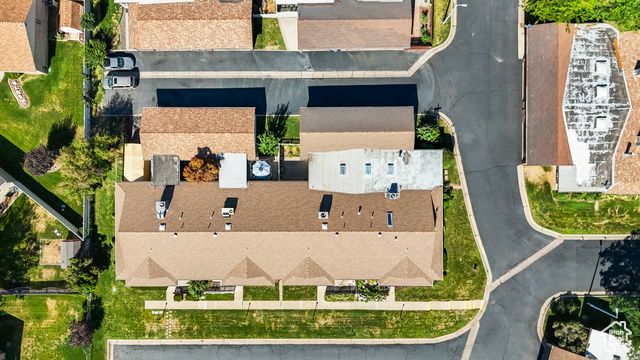 5582 S 975 E, South Ogden, UT 84405