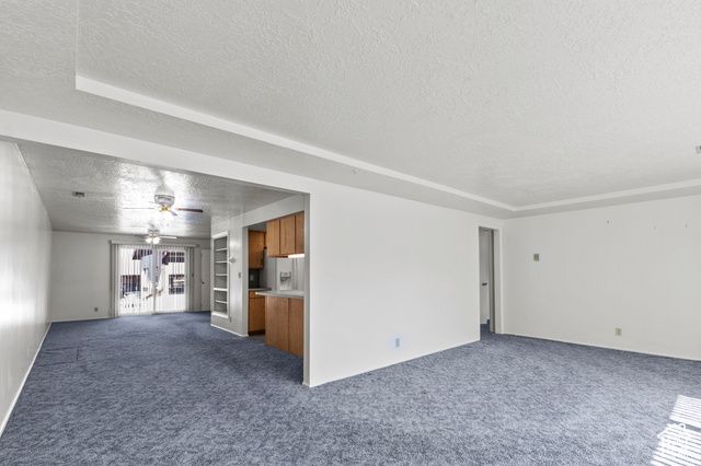 5582 S 975 E, South Ogden, UT 84405