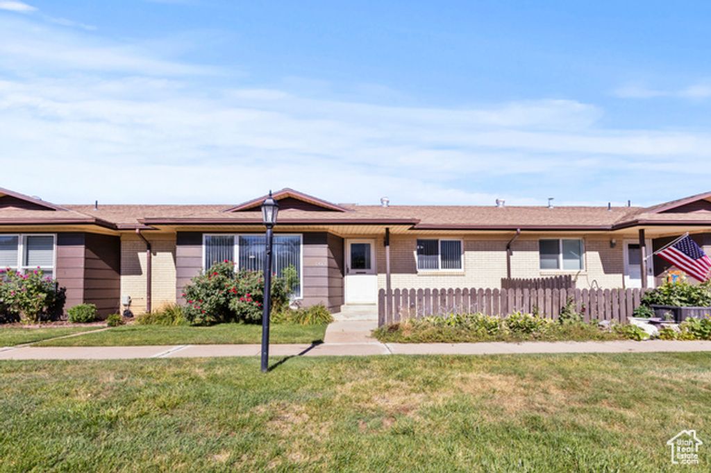 5582 S 975 E, South Ogden, UT 84405