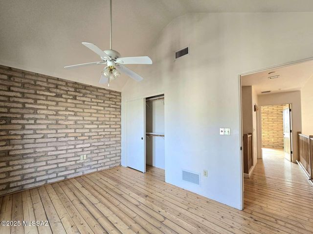 3047 N Gaia Place, Tucson, AZ 85745