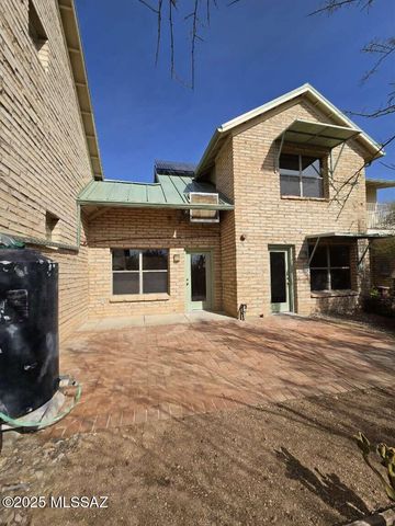 3047 N Gaia Place, Tucson, AZ 85745