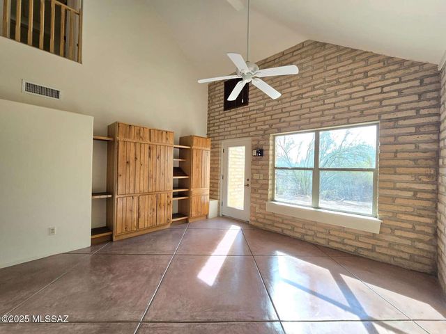 3047 N Gaia Place, Tucson, AZ 85745