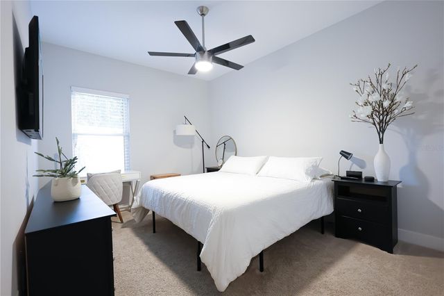 655 12TH AVENUE S, St Petersburg, FL 33701