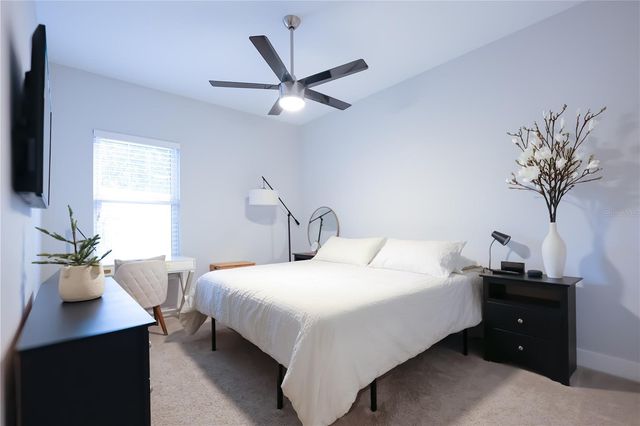 655 12TH AVENUE S, St Petersburg, FL 33701