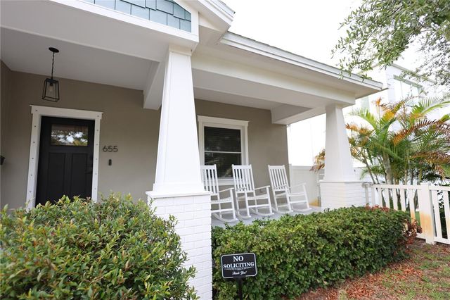 655 12TH AVENUE S, St Petersburg, FL 33701