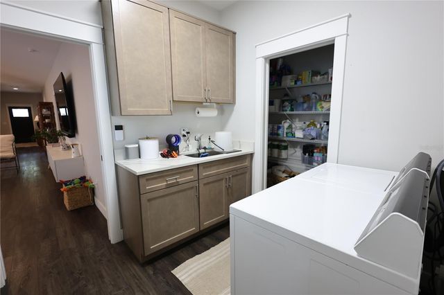 655 12TH AVENUE S, St Petersburg, FL 33701