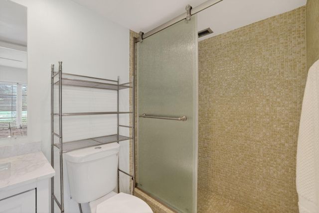3150 N Palm Aire Drive 108, Pompano Beach, FL 33069