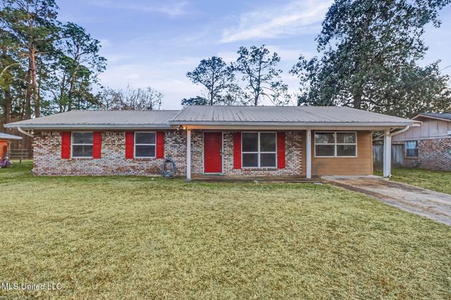 211 Palmyra Street, Long Beach, MS 39560