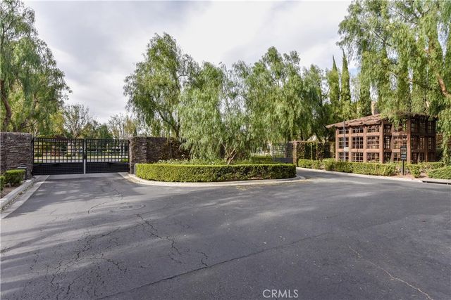 36 Trailing Ivy, Irvine, CA 92620