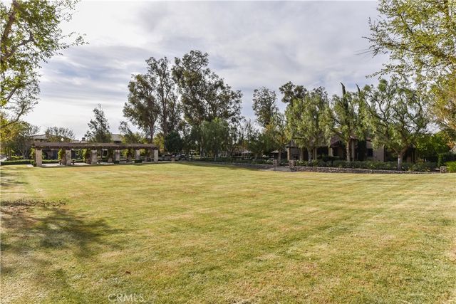 36 Trailing Ivy, Irvine, CA 92620