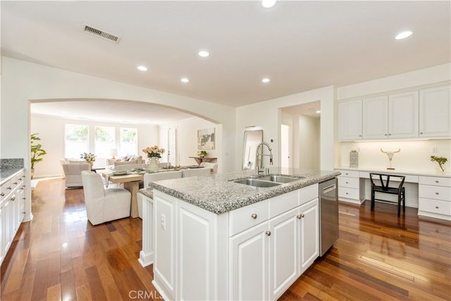 36 Trailing Ivy, Irvine, CA 92620