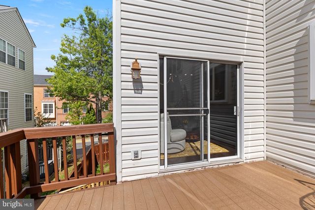 12957 WOOD CRESCENT CIR, Herndon, VA 20171