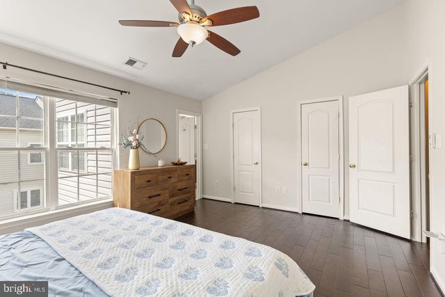 12957 WOOD CRESCENT CIR, Herndon, VA 20171