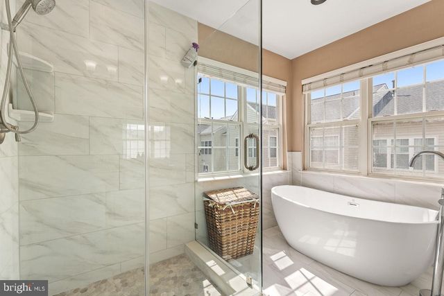 12957 WOOD CRESCENT CIR, Herndon, VA 20171