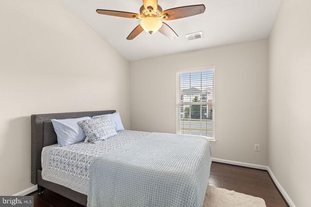12957 WOOD CRESCENT CIR, Herndon, VA 20171