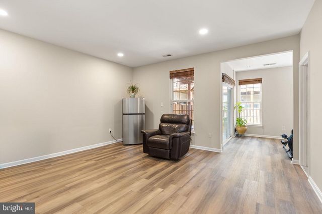 12957 WOOD CRESCENT CIR, Herndon, VA 20171