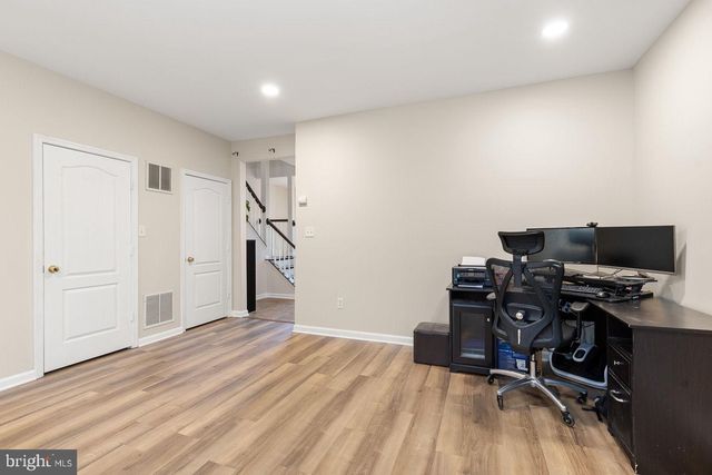 12957 WOOD CRESCENT CIR, Herndon, VA 20171