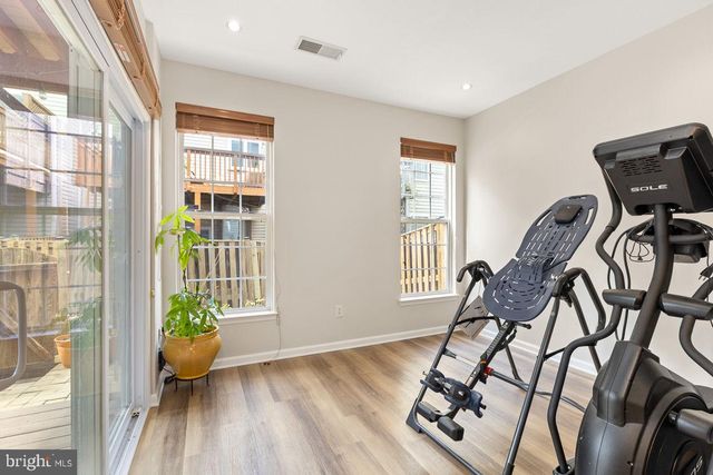 12957 WOOD CRESCENT CIR, Herndon, VA 20171