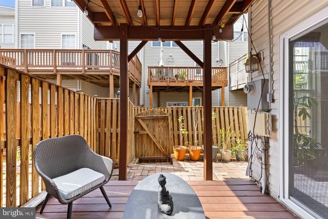 12957 WOOD CRESCENT CIR, Herndon, VA 20171