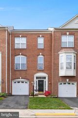 12957 WOOD CRESCENT CIR, Herndon, VA 20171