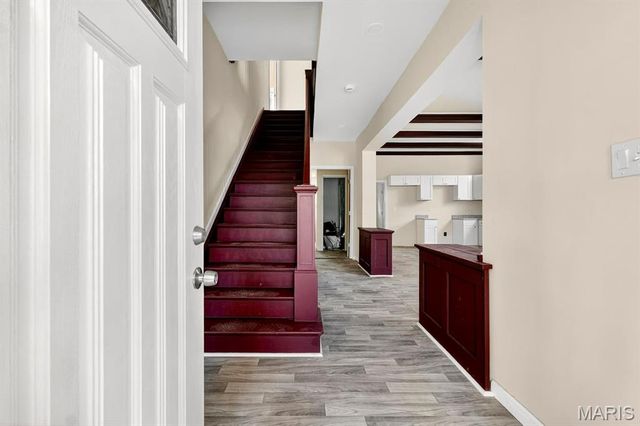 4 Lewis Place, St Louis, MO 63113