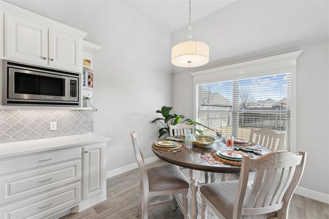 18812 Trailview Way, Edmond, OK 73012