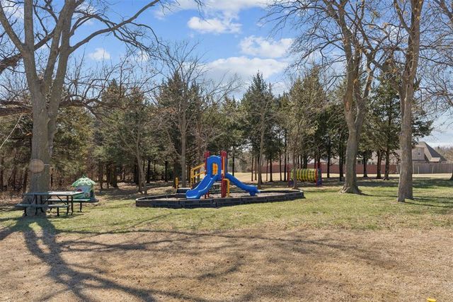 18812 Trailview Way, Edmond, OK 73012