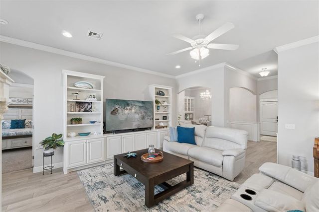 18812 Trailview Way, Edmond, OK 73012