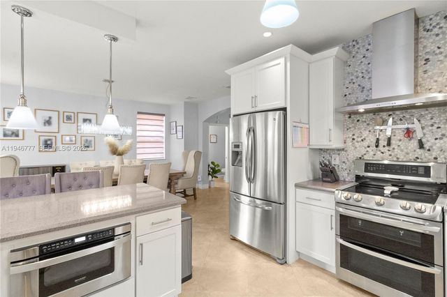 2429 SW 153rd Pass, Miami, FL 33185