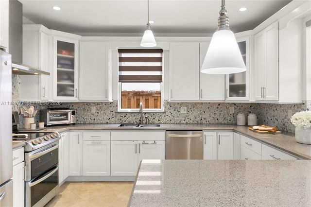 2429 SW 153rd Pass, Miami, FL 33185