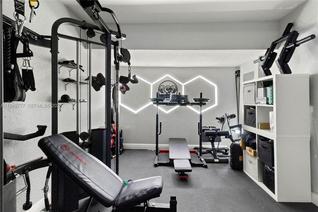 2429 SW 153rd Pass, Miami, FL 33185