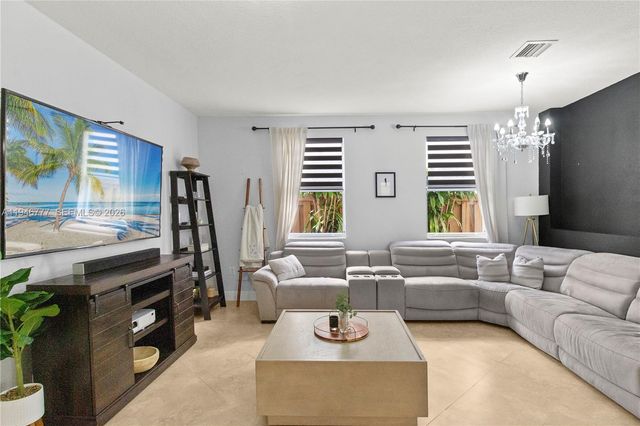 2429 SW 153rd Pass, Miami, FL 33185