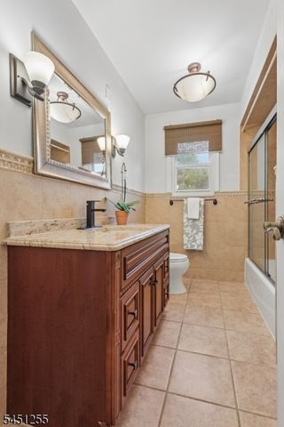 29 N 8Th St, Kenilworth Boro, NJ 07033