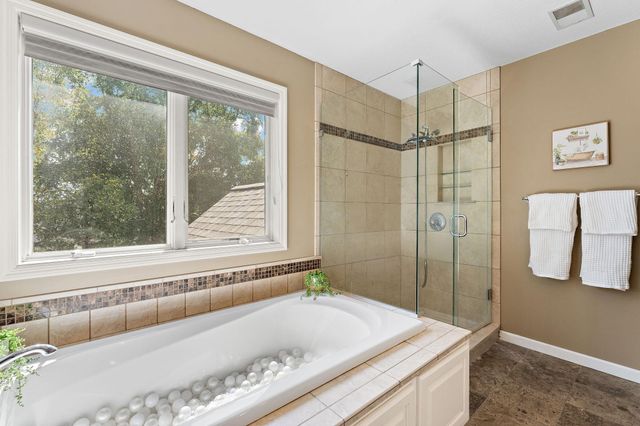 3749 Fairway Drive, Woodbury, MN 55125