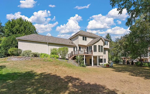 3749 Fairway Drive, Woodbury, MN 55125