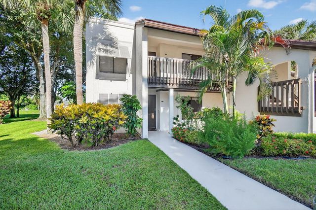 10155 Mangrove Drive 101, Boynton Beach, FL 33437