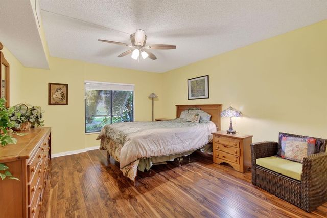 10155 Mangrove Drive 101, Boynton Beach, FL 33437