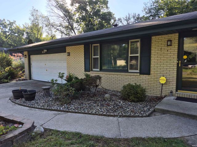 19282 Marion Avenue, South Bend, IN 46637