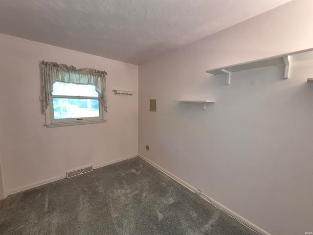 19282 Marion Avenue, South Bend, IN 46637