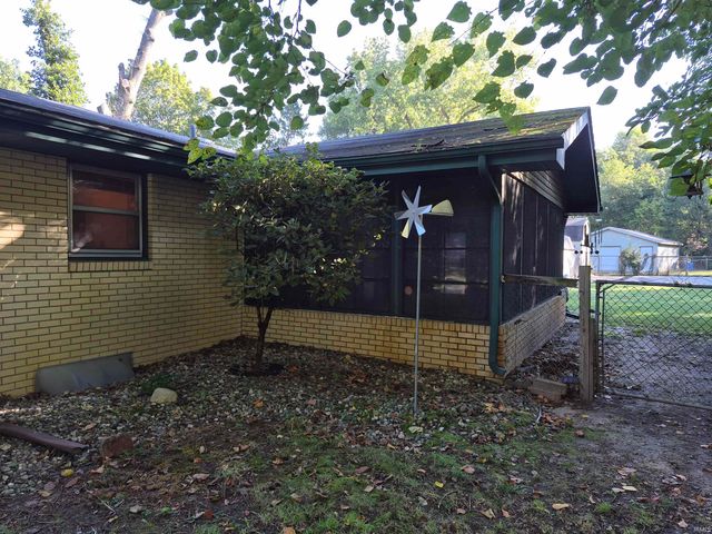19282 Marion Avenue, South Bend, IN 46637