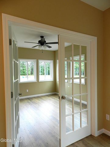 170-172 Redmond Road, Moreau, NY 12831