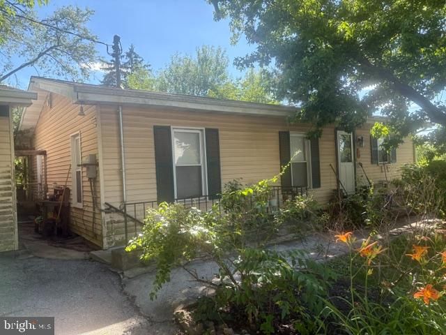 713 OLD NEW WINDSOR PIKE, Westminster, MD 21157