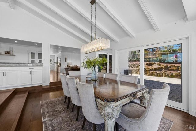 160 Wykoff Dr, Vacaville, CA 95688