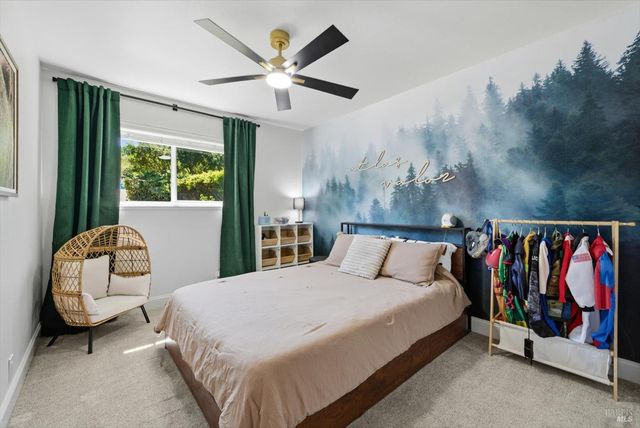 160 Wykoff Dr, Vacaville, CA 95688