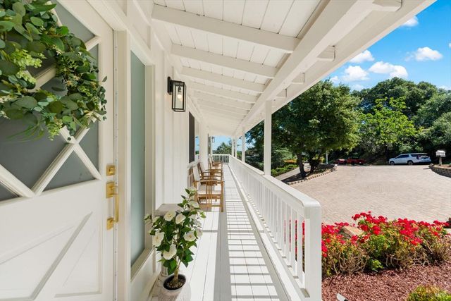 160 Wykoff Dr, Vacaville, CA 95688