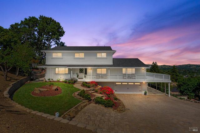 160 Wykoff Dr, Vacaville, CA 95688