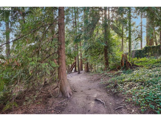 1288 Ne MARGEAUX Pl, Hillsboro, OR 97124