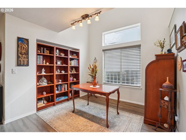 1288 Ne MARGEAUX Pl, Hillsboro, OR 97124