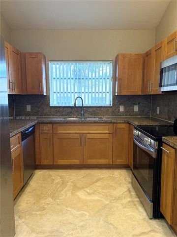 1630 Van Buren St, Hollywood, FL 33020